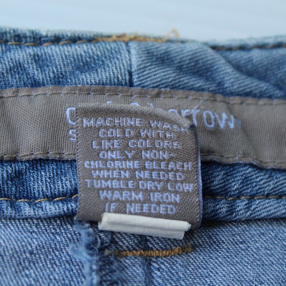 Croftt & Barrow Stretch Jean Skort Size 6 - Picture 4 of 8